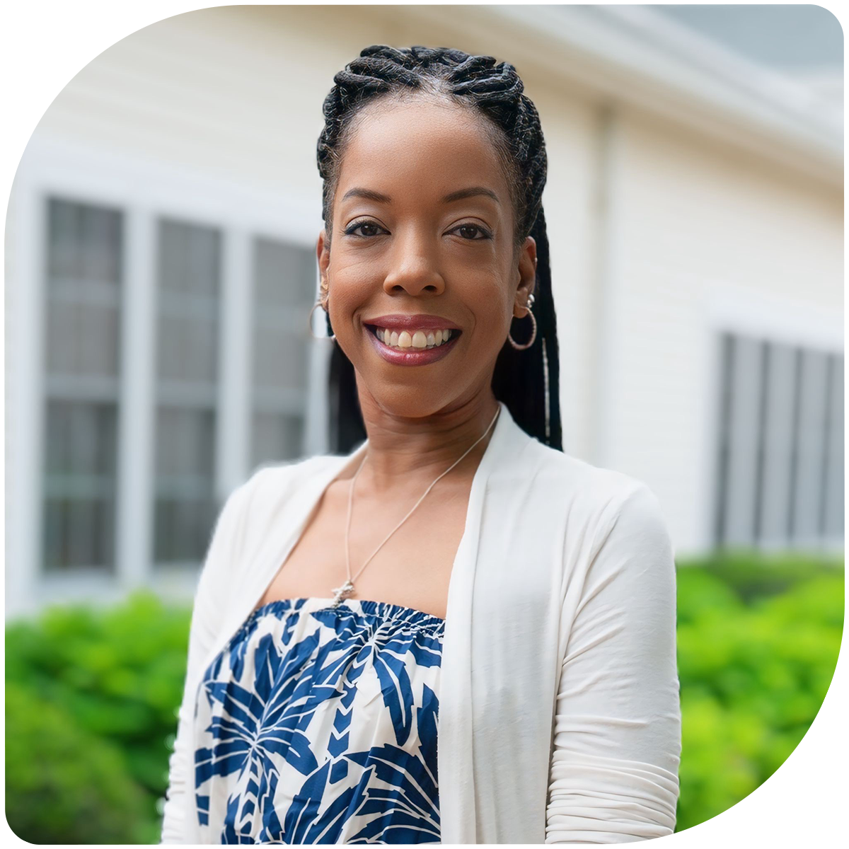 LCV-Staff-Headshots_1200x1200_Petal_Boulenger,-Kenya